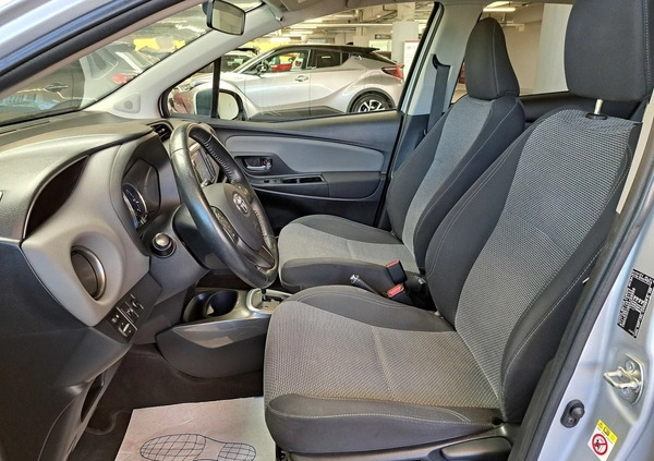 Toyota Yaris cena 55900 przebieg: 130485, rok produkcji 2016 z Kraków małe 529